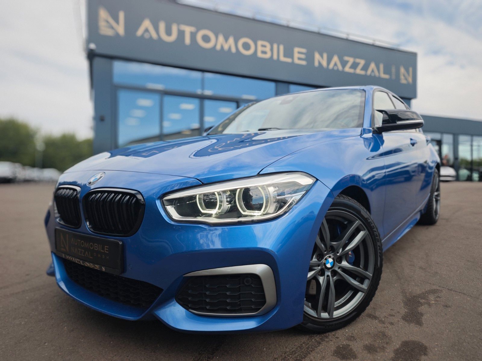 Fahrzeugabbildung BMW M135i LIMOUSINE * FACELIFT*5-TUERIG*AUT*LED*
