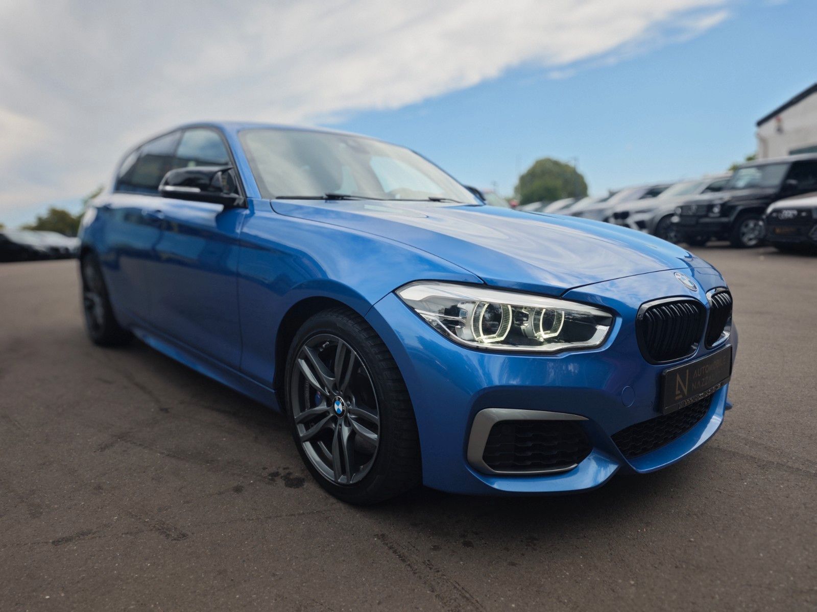 Fahrzeugabbildung BMW M135i LIMOUSINE * FACELIFT*5-TUERIG*AUT*LED*
