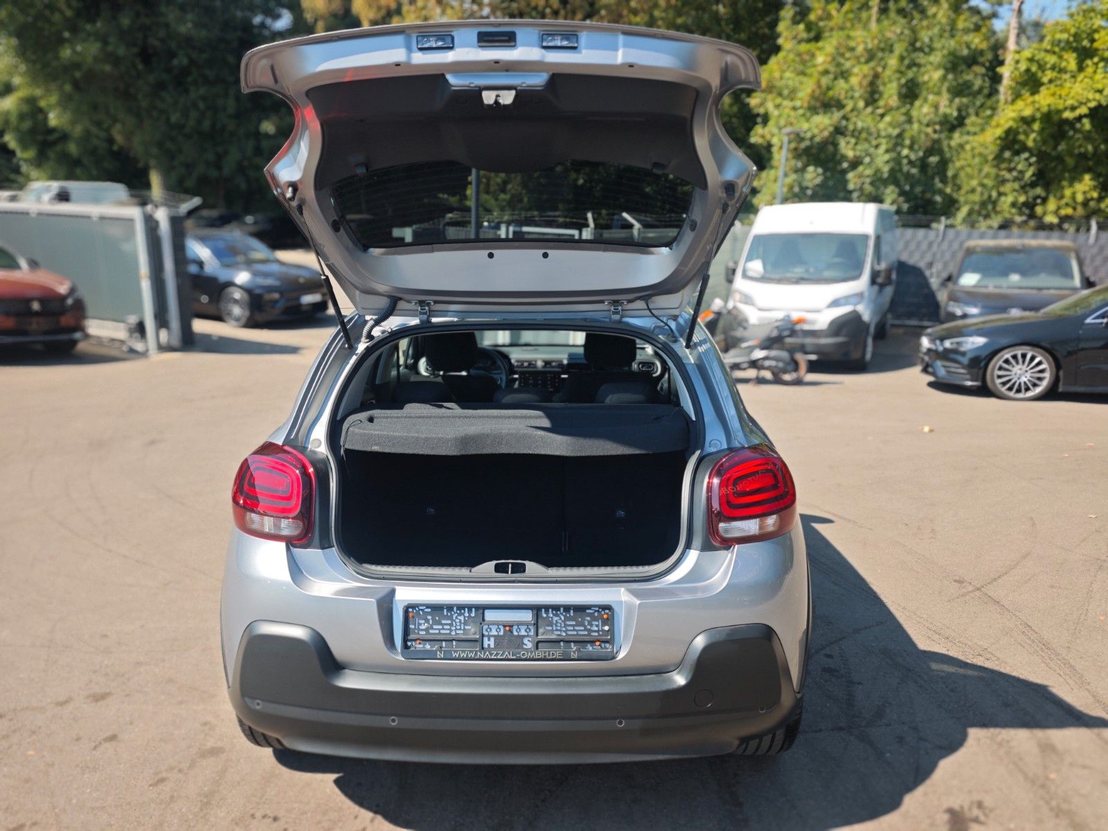 Fahrzeugabbildung Citroën C3 MAX *STYLE PAKET*1.HD*NAVI*ASSIST PAKET*5.TÜR