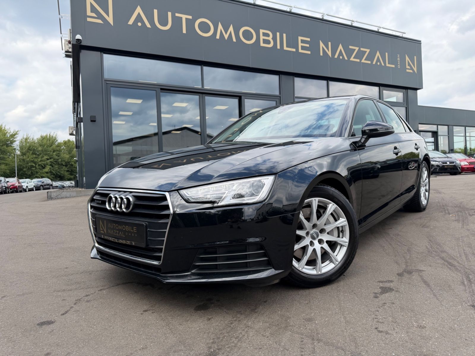 Fahrzeugabbildung Audi A4 2.0 TFSI S TRONIC QUATTRO SPORT *ALU*PDC*SHZ*