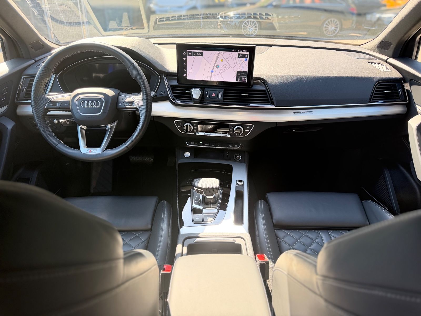 Fahrzeugabbildung Audi Q5 SPORTBACK 55TFSI E QUATTRO 3xS-LINE SPORT+*