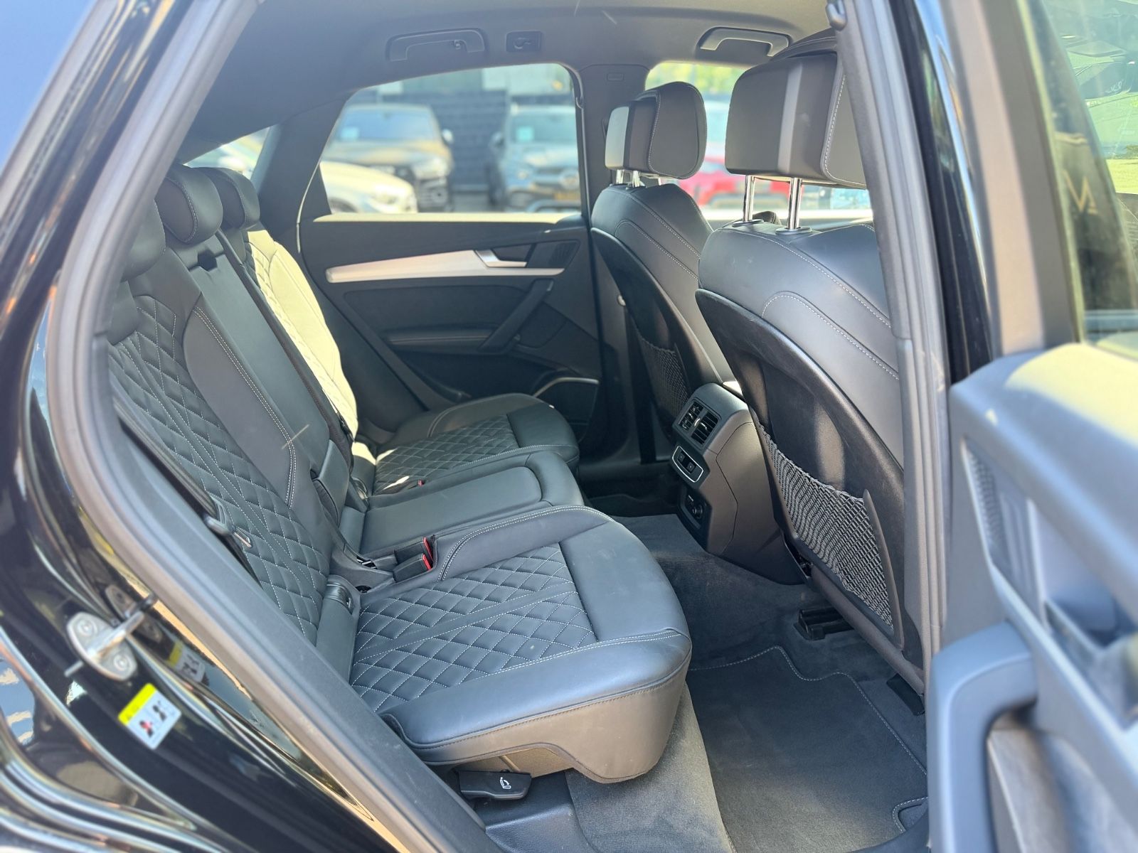 Fahrzeugabbildung Audi Q5 SPORTBACK 55TFSI E QUATTRO 3xS-LINE SPORT+*