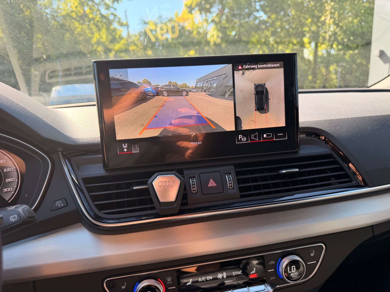 Fahrzeugabbildung Audi Q5 SPORTBACK 55TFSI E QUATTRO 3xS-LINE SPORT+*