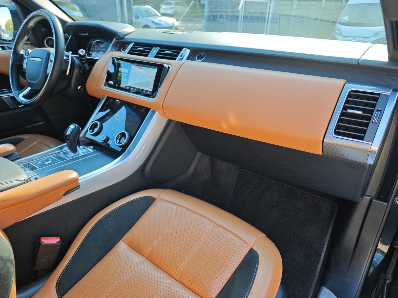 Fahrzeugabbildung Land Rover RANGE ROVER SPORT HSE DYNAMIC*PANORAMA*MERIDAN*