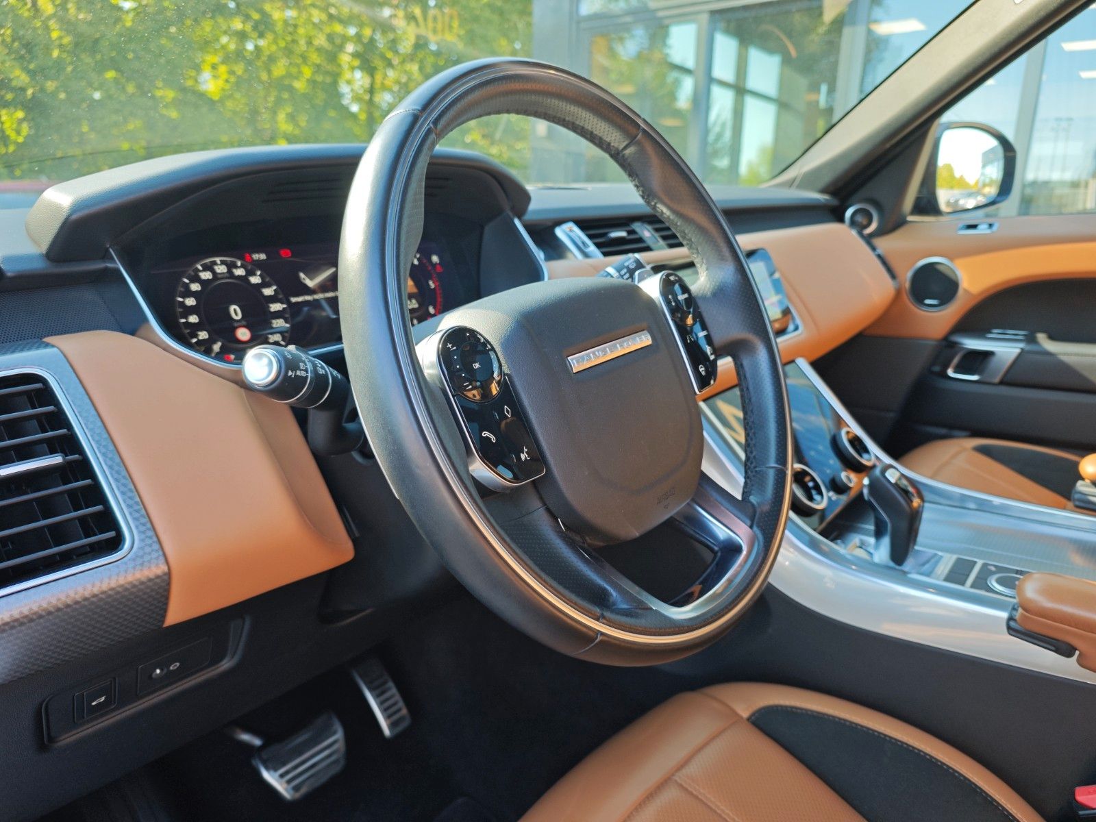 Fahrzeugabbildung Land Rover RANGE ROVER SPORT HSE DYNAMIC*PANORAMA*MERIDAN*
