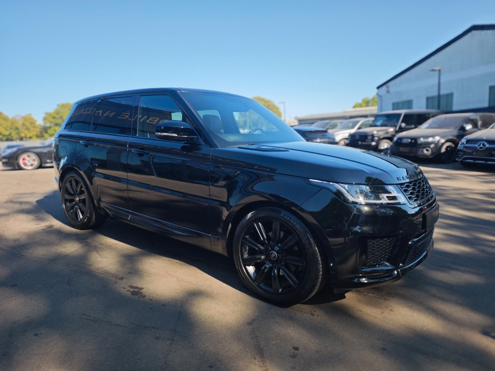 Fahrzeugabbildung Land Rover RANGE ROVER SPORT HSE DYNAMIC*PANORAMA*MERIDAN*