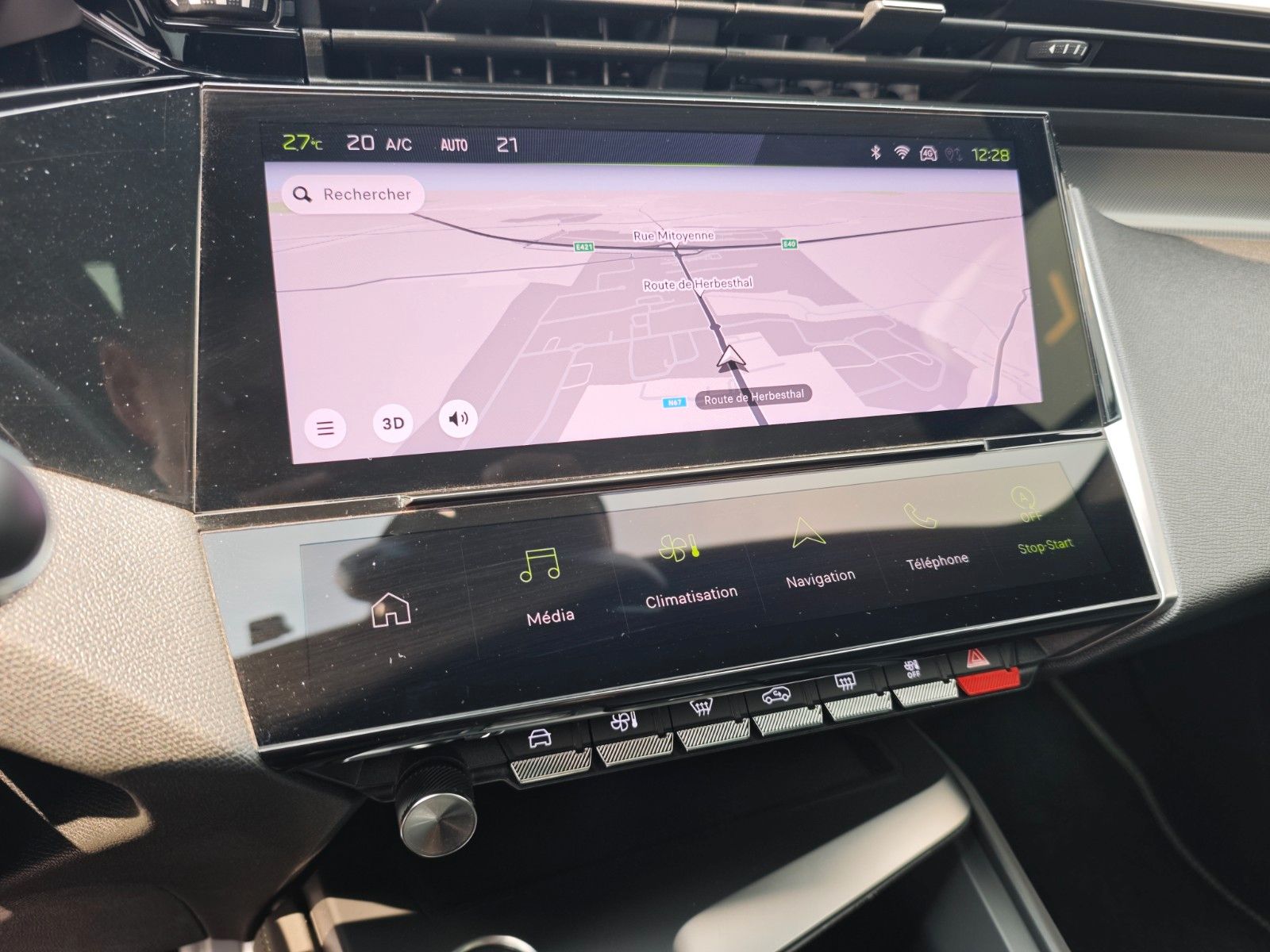 Fahrzeugabbildung Peugeot 408 PURETECH 130 GT *AUT*ASSIST*LED*KAM*NAVI*