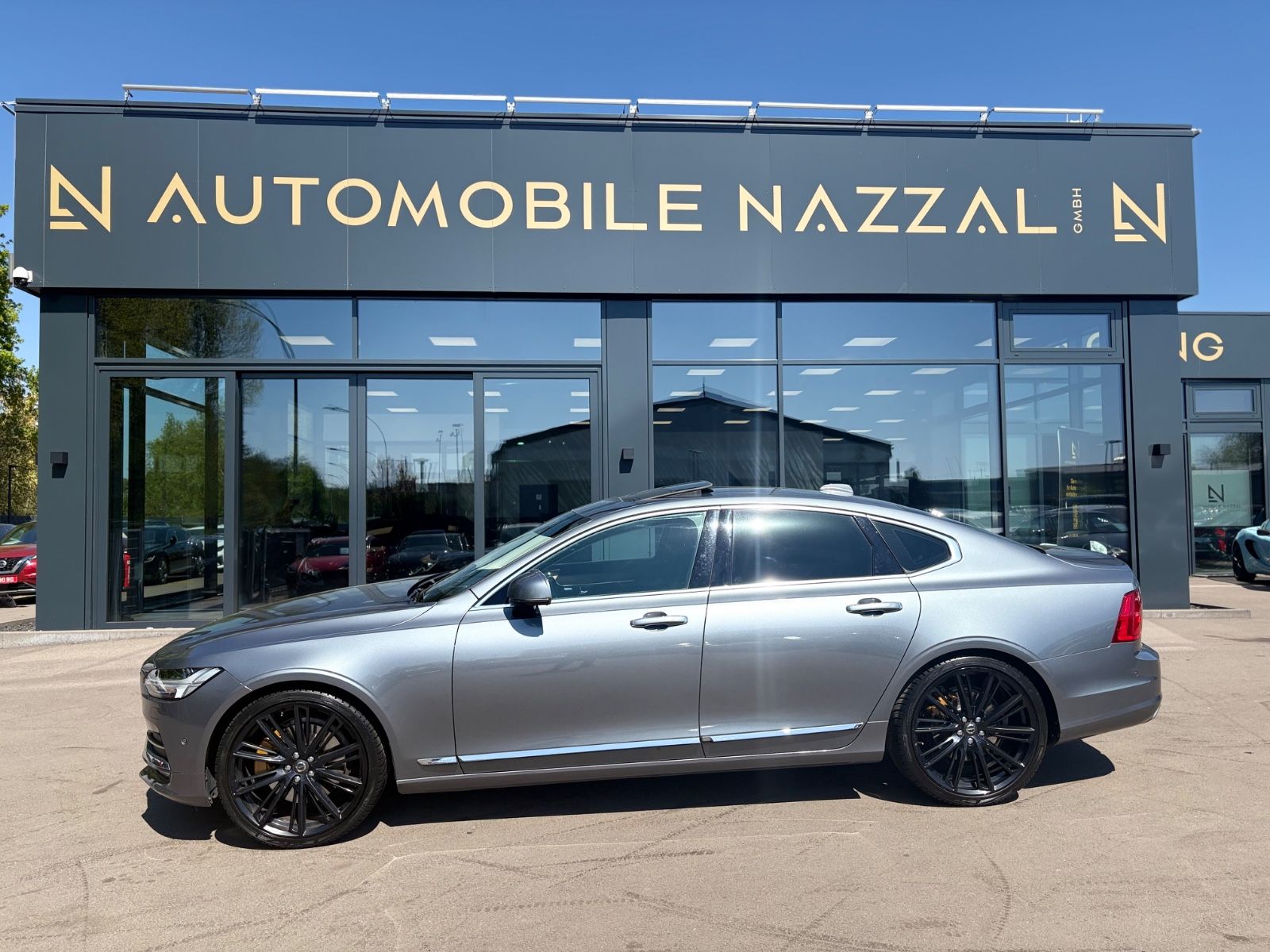 Fahrzeugabbildung Volvo S90 INSCRIPTION AWD *LED*NAVI*LEDER*SCHIEBEDACH*
