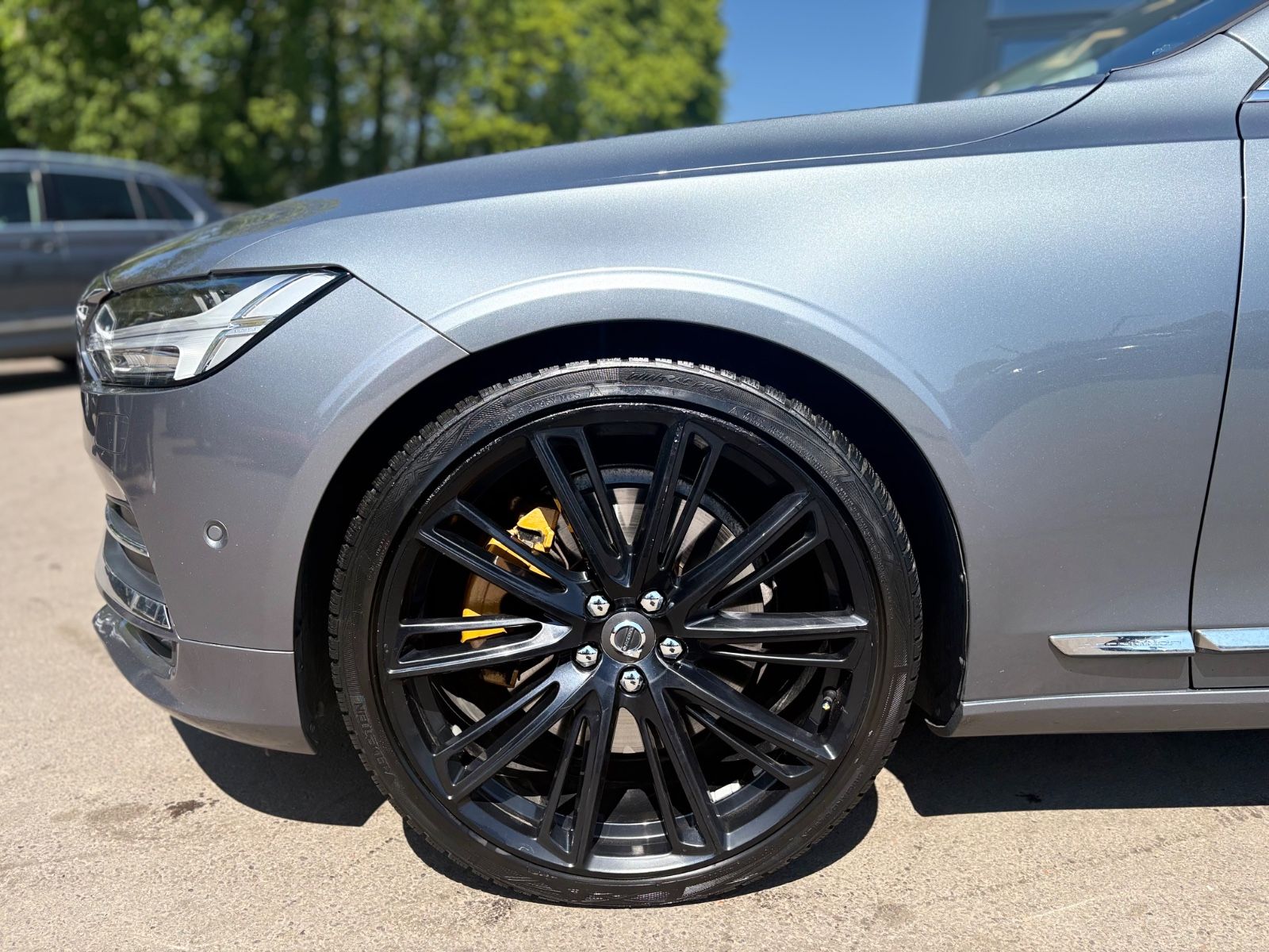 Fahrzeugabbildung Volvo S90 INSCRIPTION AWD *LED*NAVI*LEDER*SCHIEBEDACH*