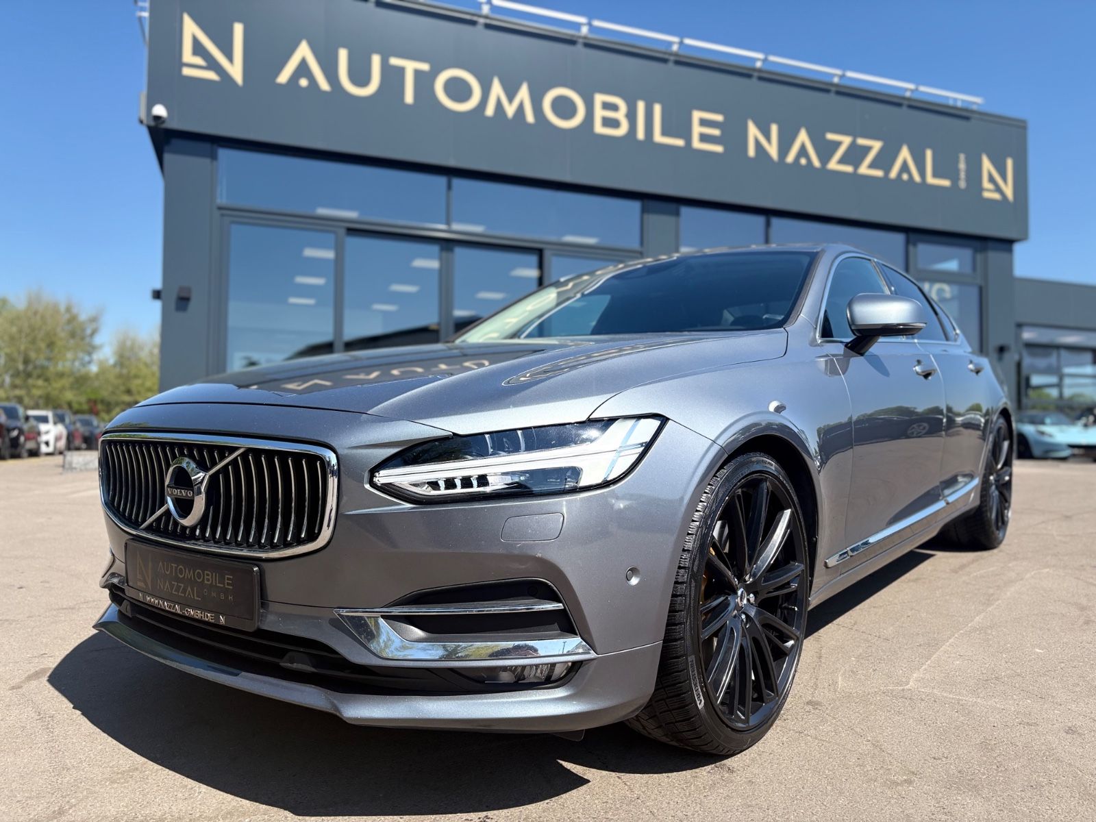 Fahrzeugabbildung Volvo S90 INSCRIPTION AWD *LED*NAVI*LEDER*SCHIEBEDACH*