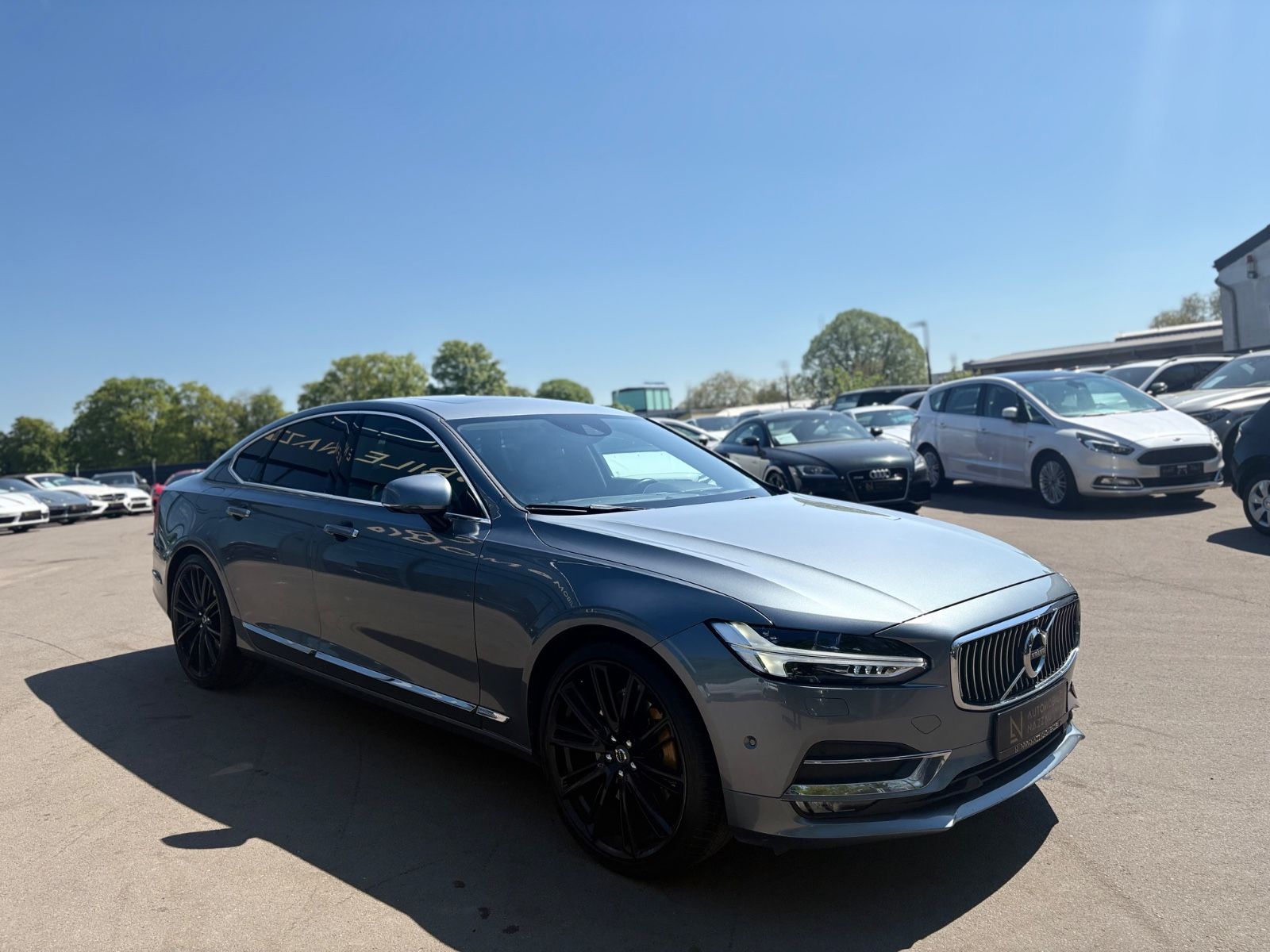 Fahrzeugabbildung Volvo S90 INSCRIPTION AWD *LED*NAVI*LEDER*SCHIEBEDACH*