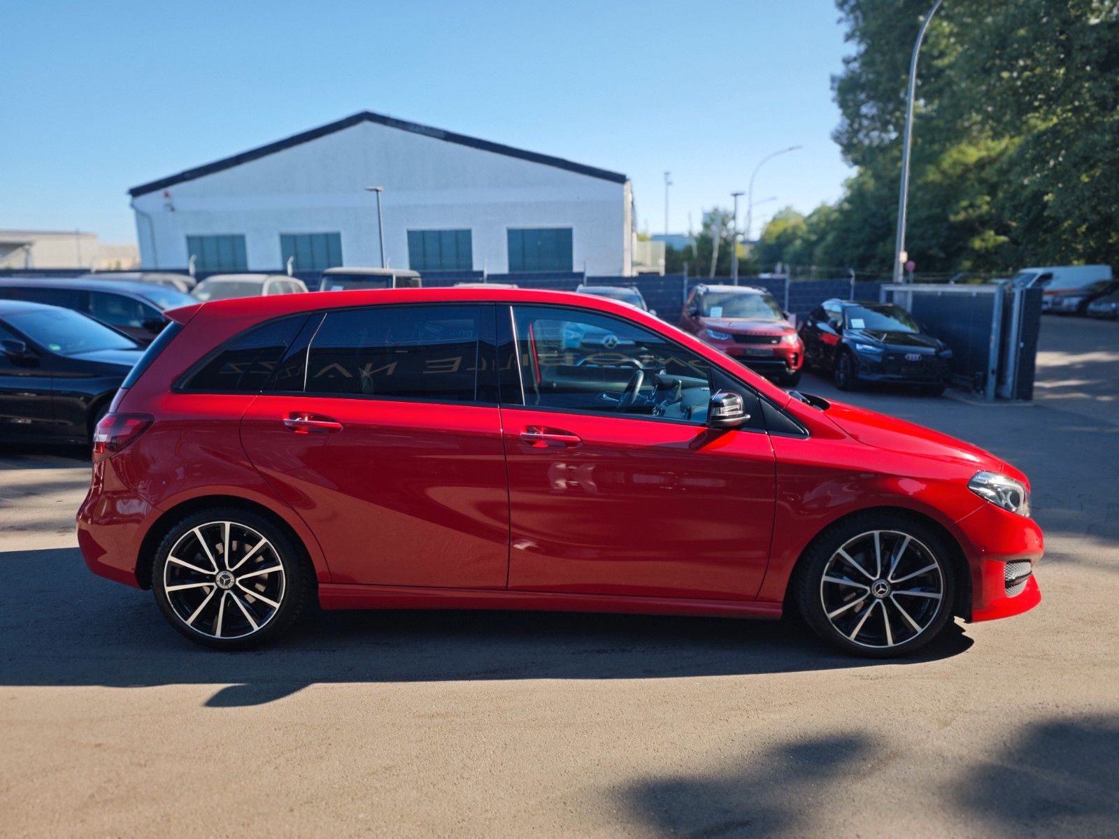 Fahrzeugabbildung Mercedes-Benz B 220 D EDITION*URBAN*AUTOMATIK*KAMERA*NIGHT*