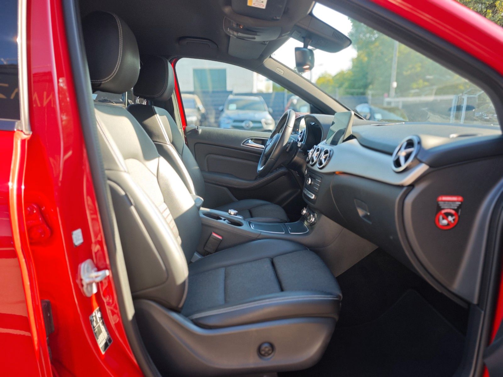 Fahrzeugabbildung Mercedes-Benz B 220 D EDITION*URBAN*AUTOMATIK*KAMERA*NIGHT*