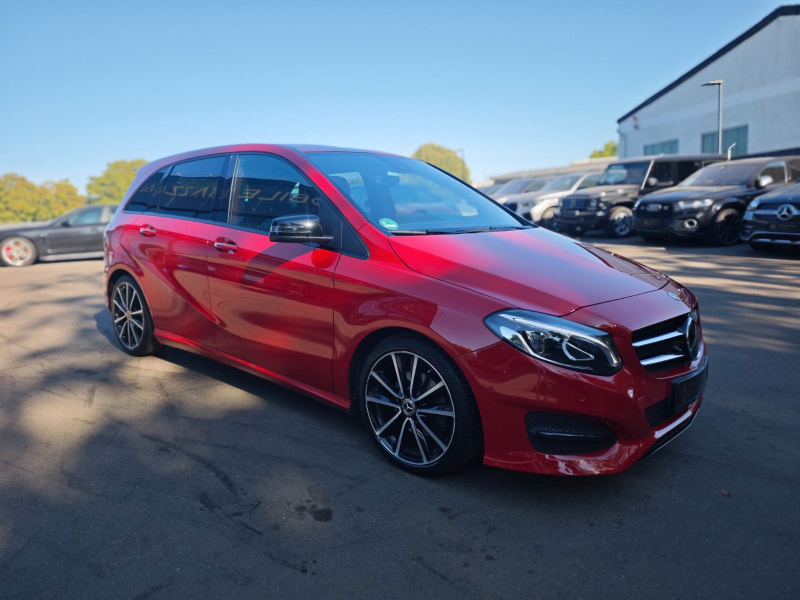 Fahrzeugabbildung Mercedes-Benz B 220 D EDITION*URBAN*AUTOMATIK*KAMERA*NIGHT*