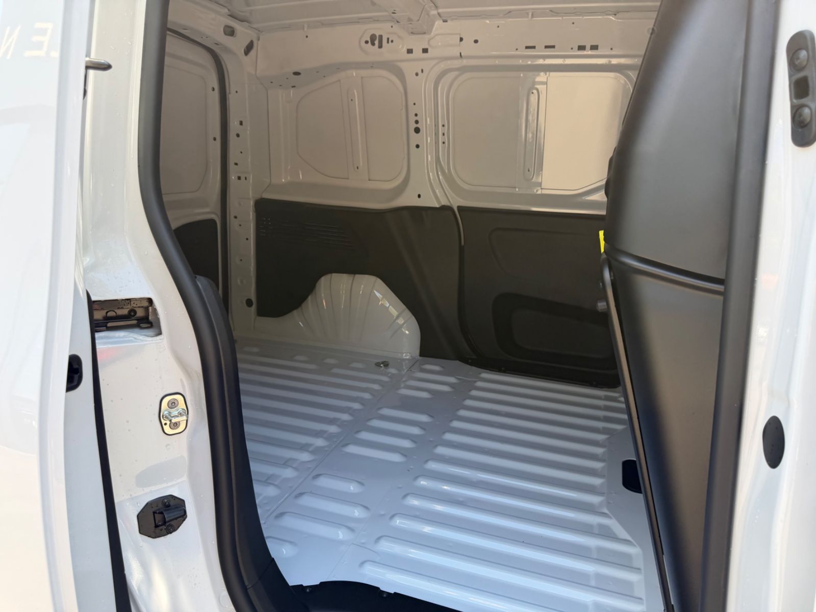 Fahrzeugabbildung Citroën BERLINGO KASTEN L1H1/M *JAHRESWAGEN*NAVI*KLIMA*