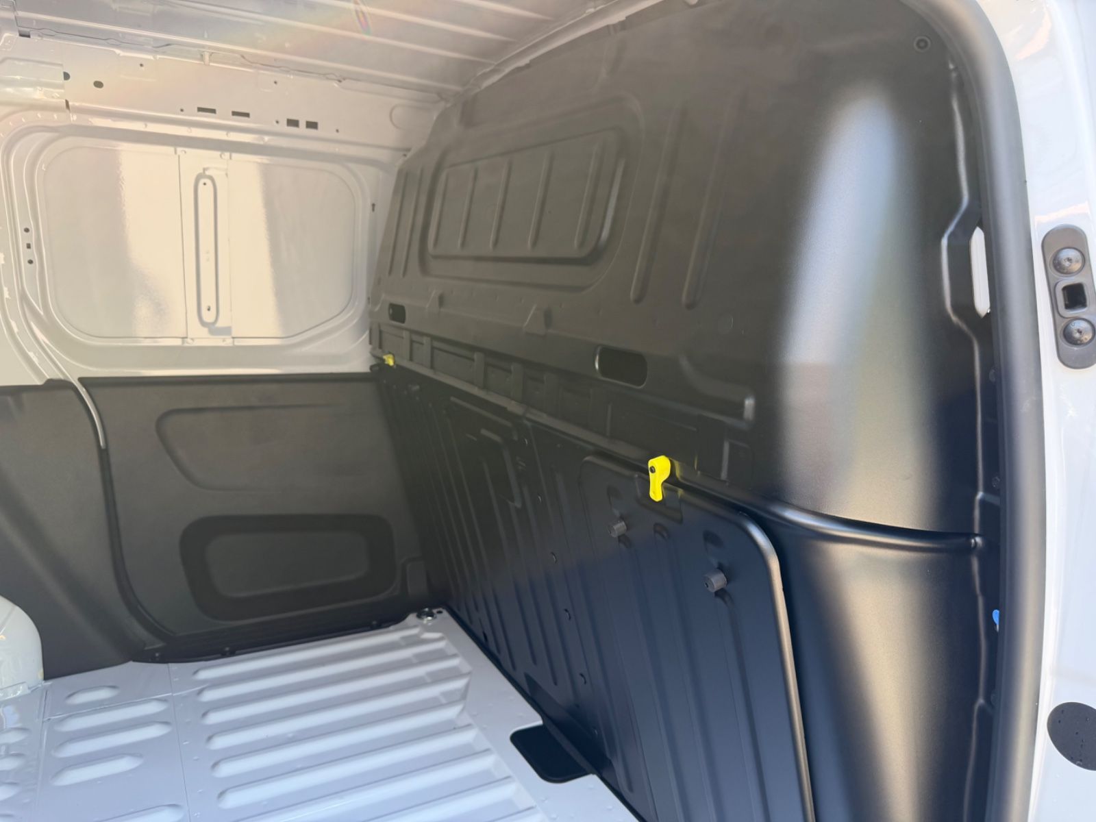 Fahrzeugabbildung Citroën BERLINGO KASTEN L1H1/M *JAHRESWAGEN*NAVI*KLIMA*