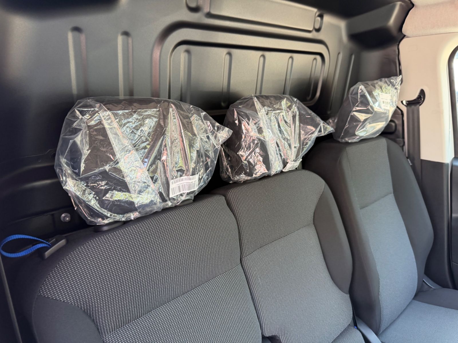 Fahrzeugabbildung Citroën BERLINGO KASTEN L1H1/M *JAHRESWAGEN*NAVI*KLIMA*