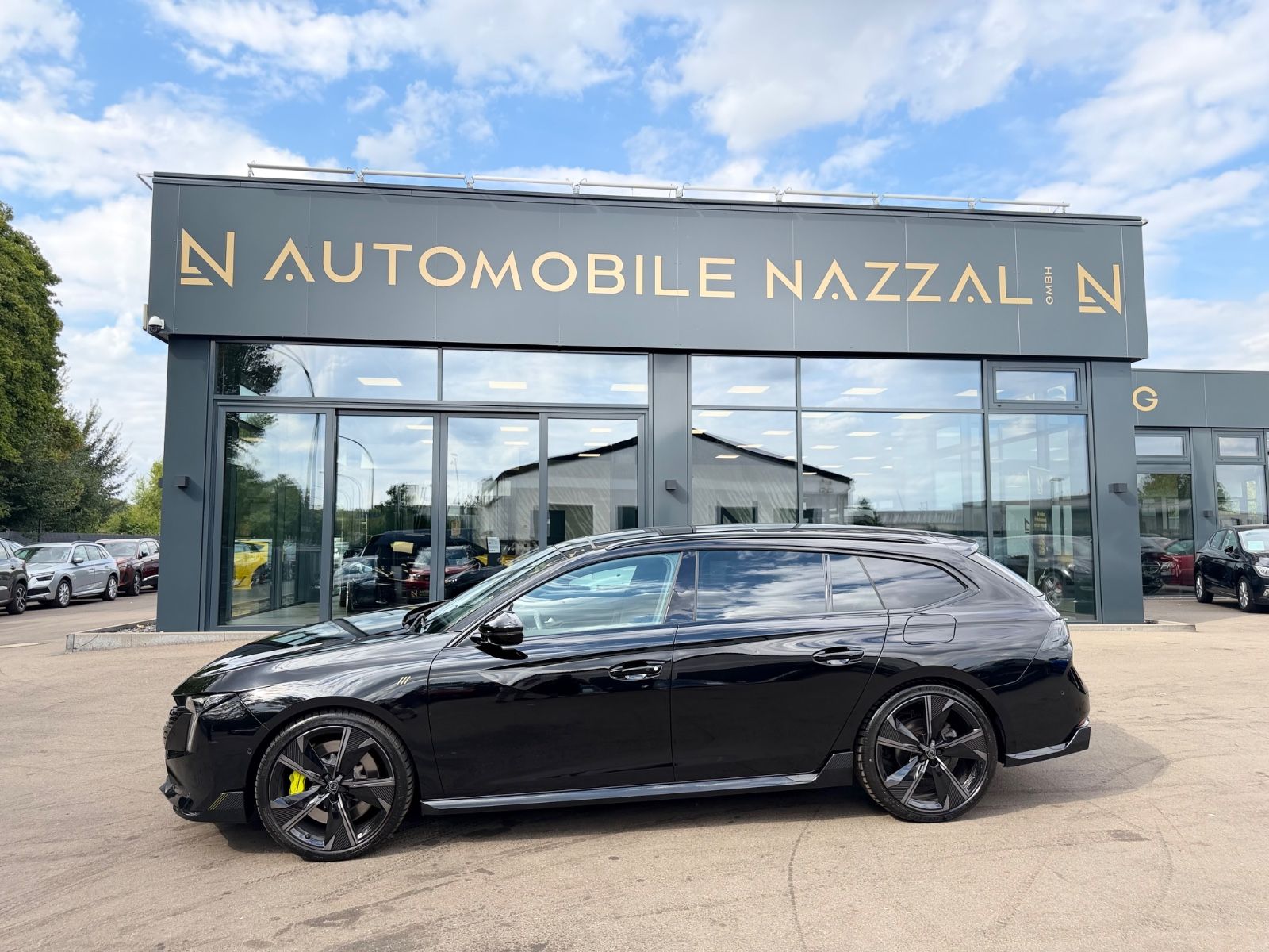 Fahrzeugabbildung Peugeot 508 SW HYBRID 4 360 PSE*PANORAMA*FOCAL*