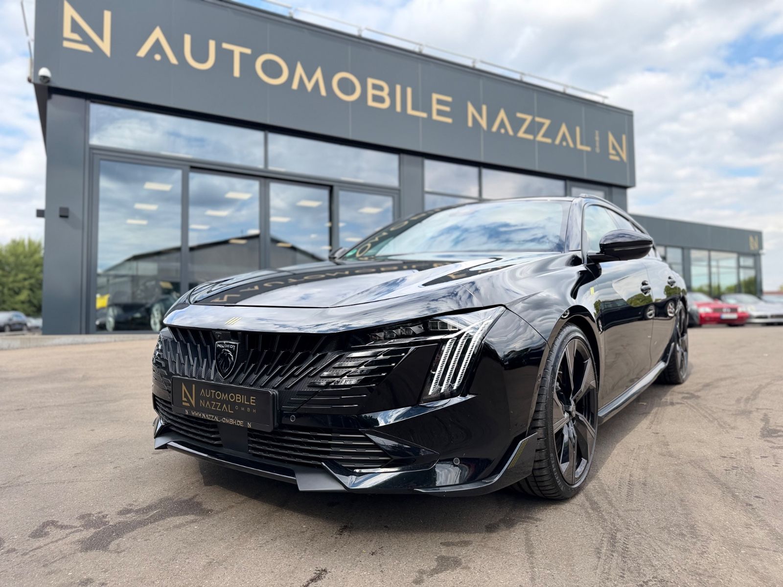 Fahrzeugabbildung Peugeot 508 SW HYBRID 4 360 PSE*PANORAMA*FOCAL*