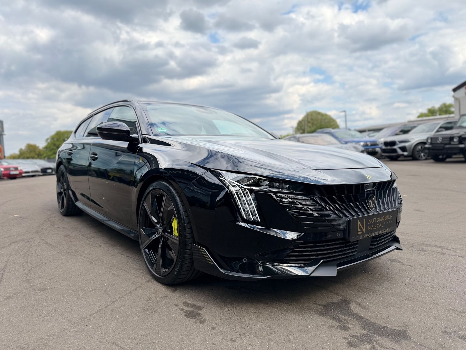 Fahrzeugabbildung Peugeot 508 SW HYBRID 4 360 PSE*PANORAMA*FOCAL*