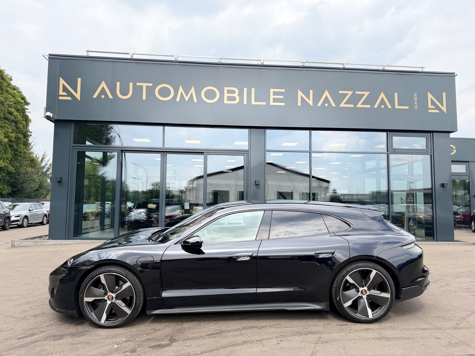 Fahrzeugabbildung Porsche TAYCAN SPORT TOURISMO GTS*CARBON*PANO*