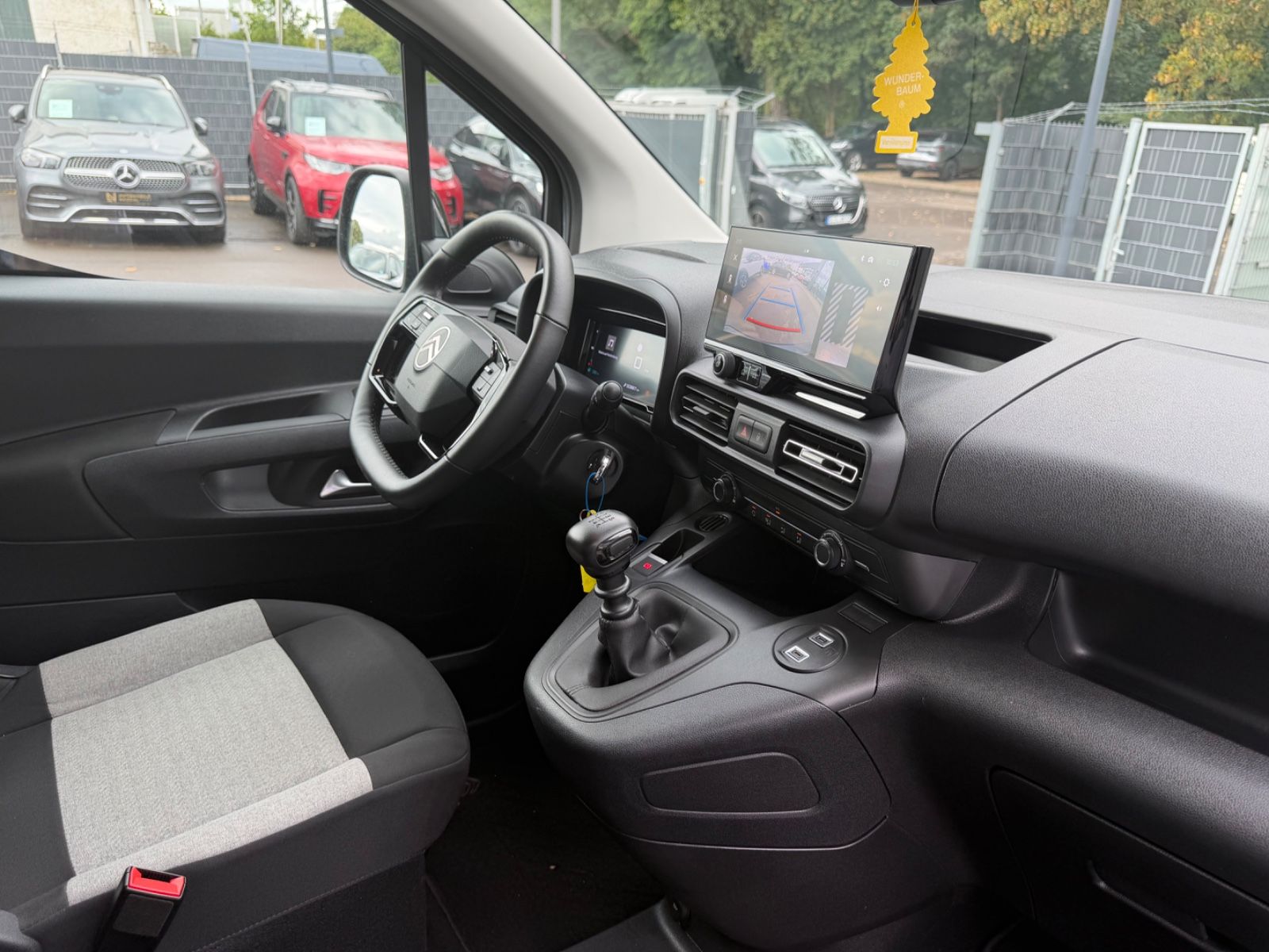Fahrzeugabbildung Citroën BERLINGO PLUS XL LANG VERSION *FACELIFT*NAVI*KAM