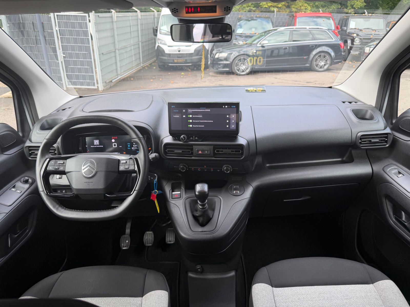 Fahrzeugabbildung Citroën BERLINGO PLUS XL LANG VERSION *FACELIFT*NAVI*KAM