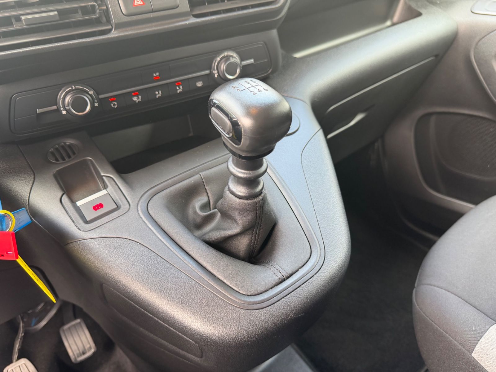 Fahrzeugabbildung Citroën BERLINGO PLUS XL LANG VERSION *FACELIFT*NAVI*KAM