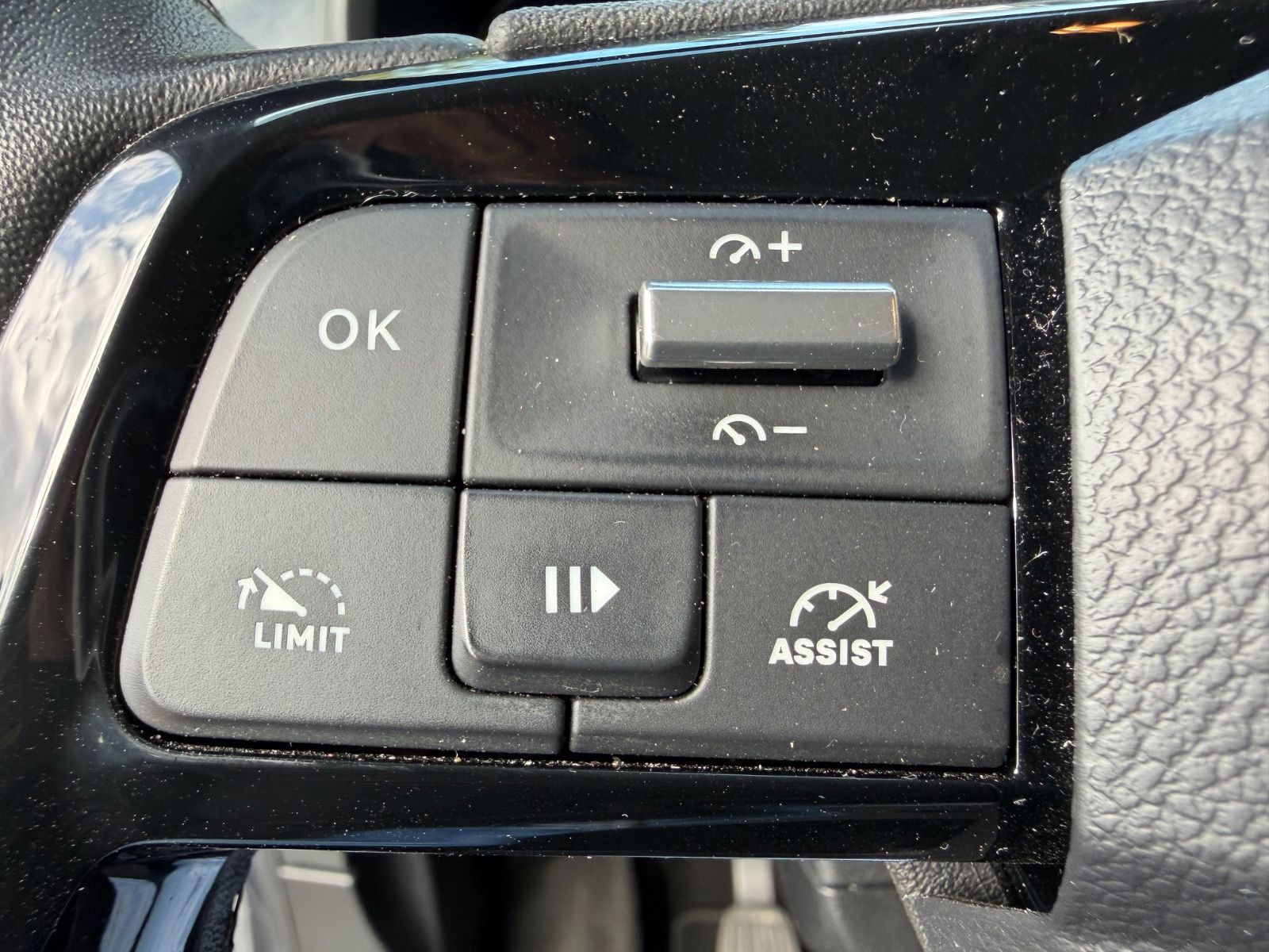 Fahrzeugabbildung Citroën BERLINGO PLUS XL LANG VERSION *FACELIFT*NAVI*KAM