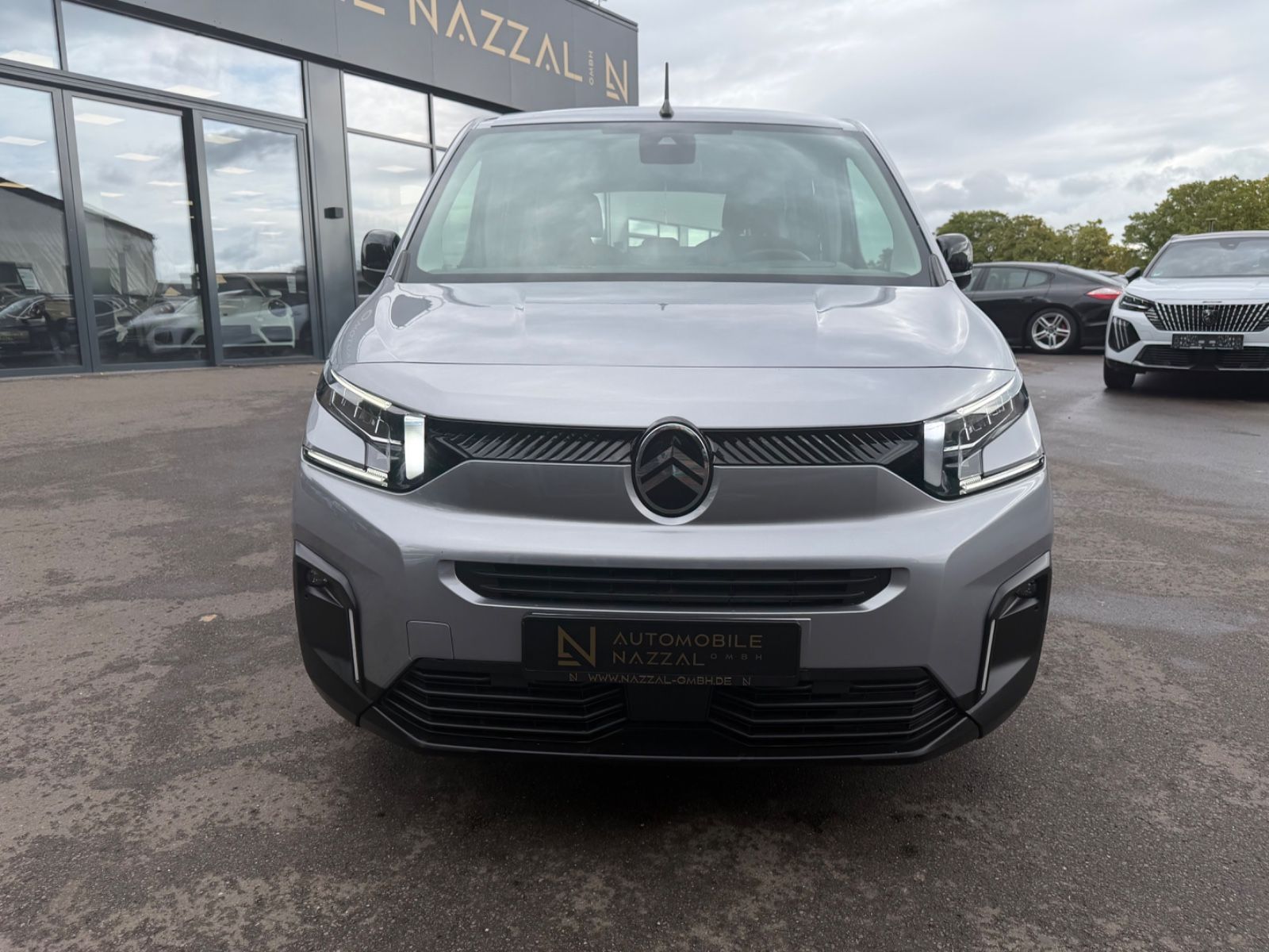 Fahrzeugabbildung Citroën BERLINGO PLUS XL LANG VERSION *FACELIFT*NAVI*KAM