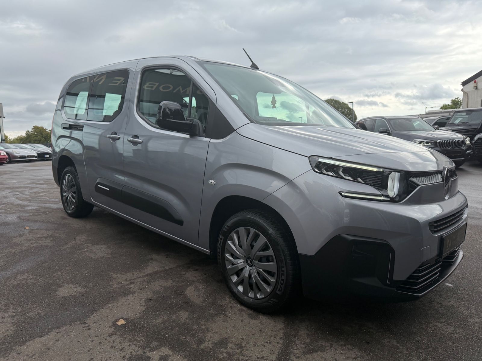 Fahrzeugabbildung Citroën BERLINGO PLUS XL LANG VERSION *FACELIFT*NAVI*KAM