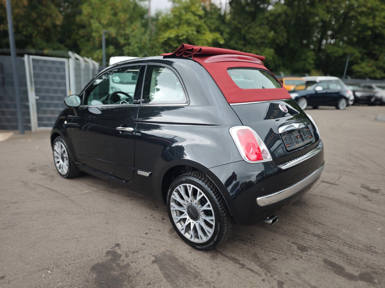 Fahrzeugabbildung Fiat 500C LOUNGE *CABRIO*LEDER*KLIMAAUTOMATIK*