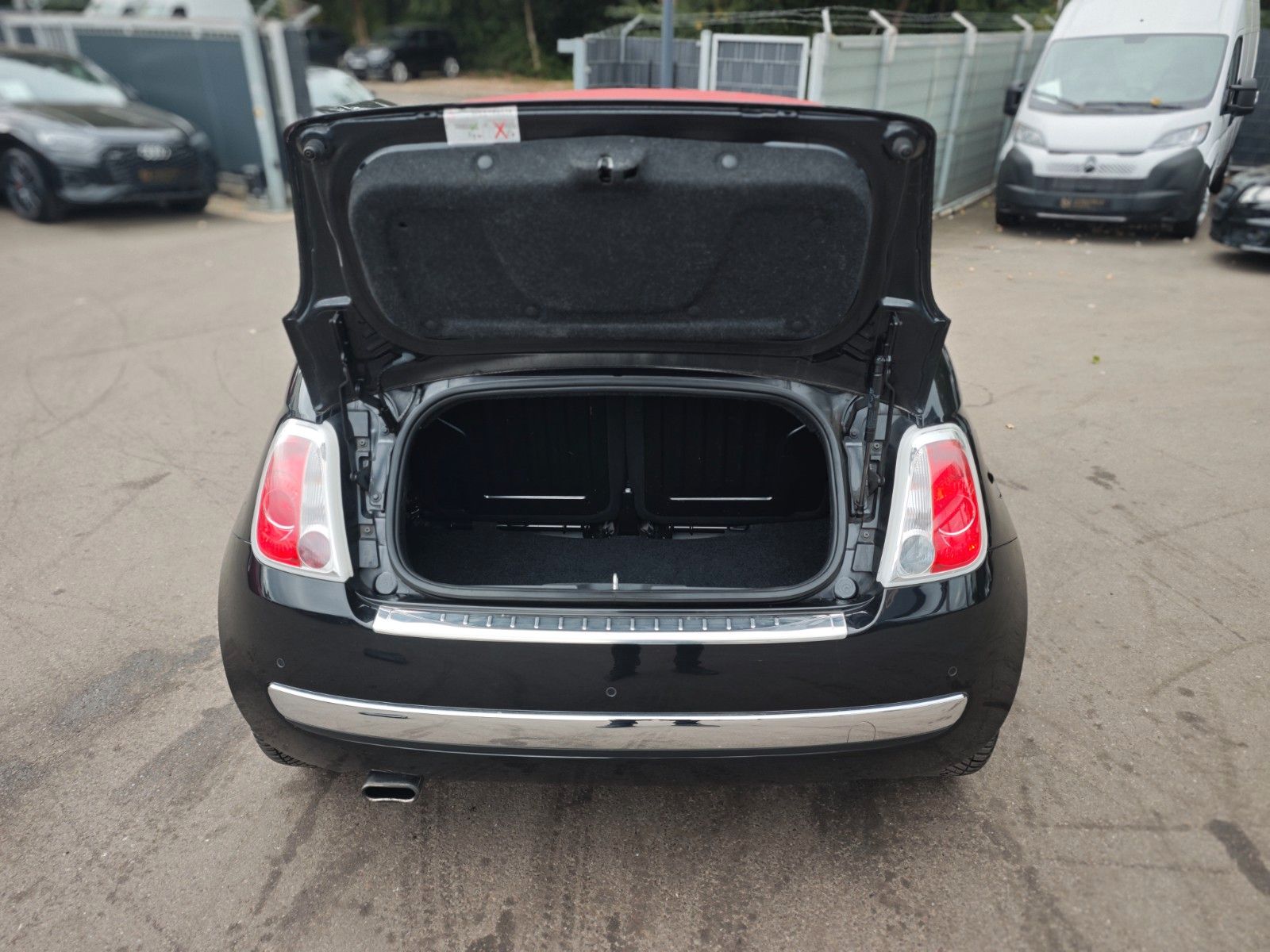 Fahrzeugabbildung Fiat 500C LOUNGE *CABRIO*LEDER*KLIMAAUTOMATIK*