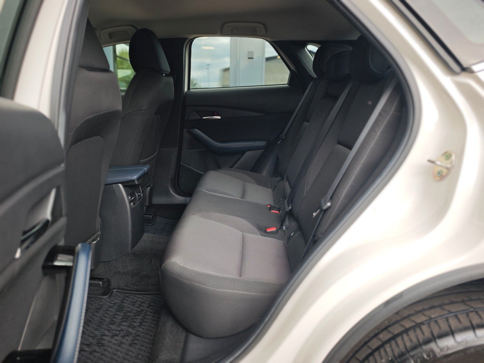 Fahrzeugabbildung Mazda CX-30 SELECTION*1.HD*360 VIEW*LED*ASSIST PAKET*