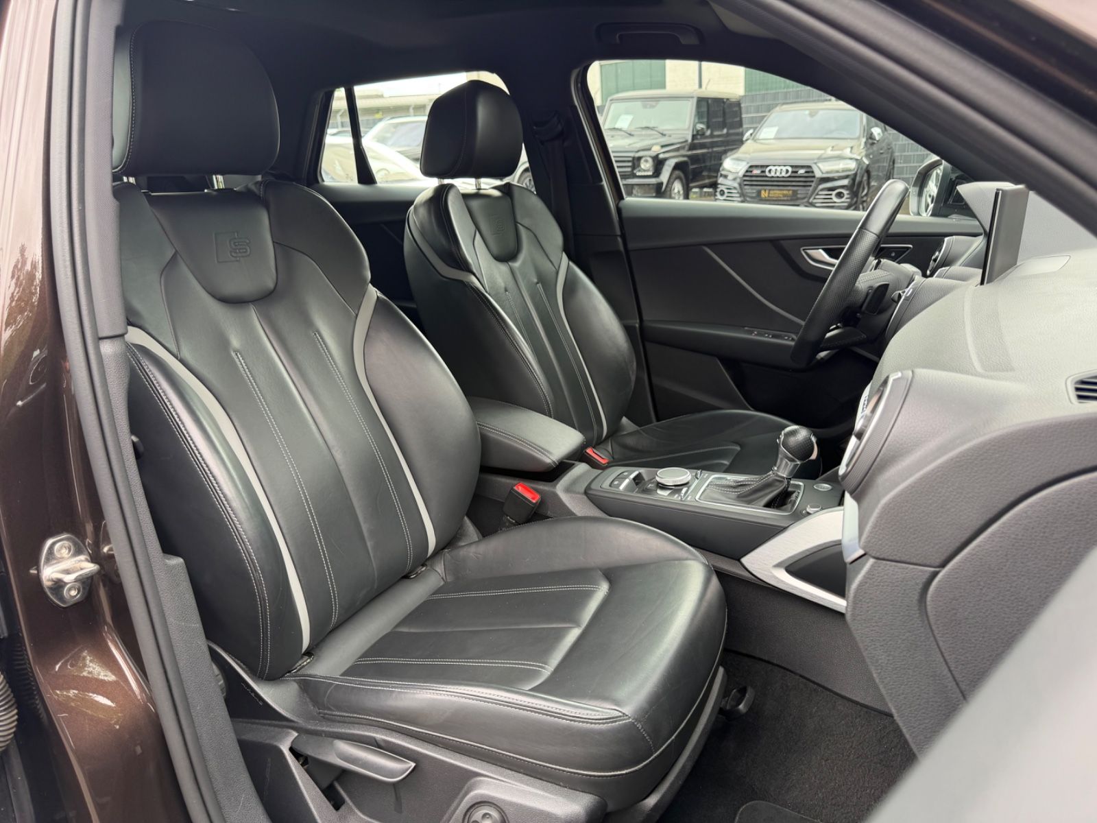 Fahrzeugabbildung Audi Q2 QUATTRO S-LINE-SPORT *AUTOMATIK*LED*NAVI*TOP*
