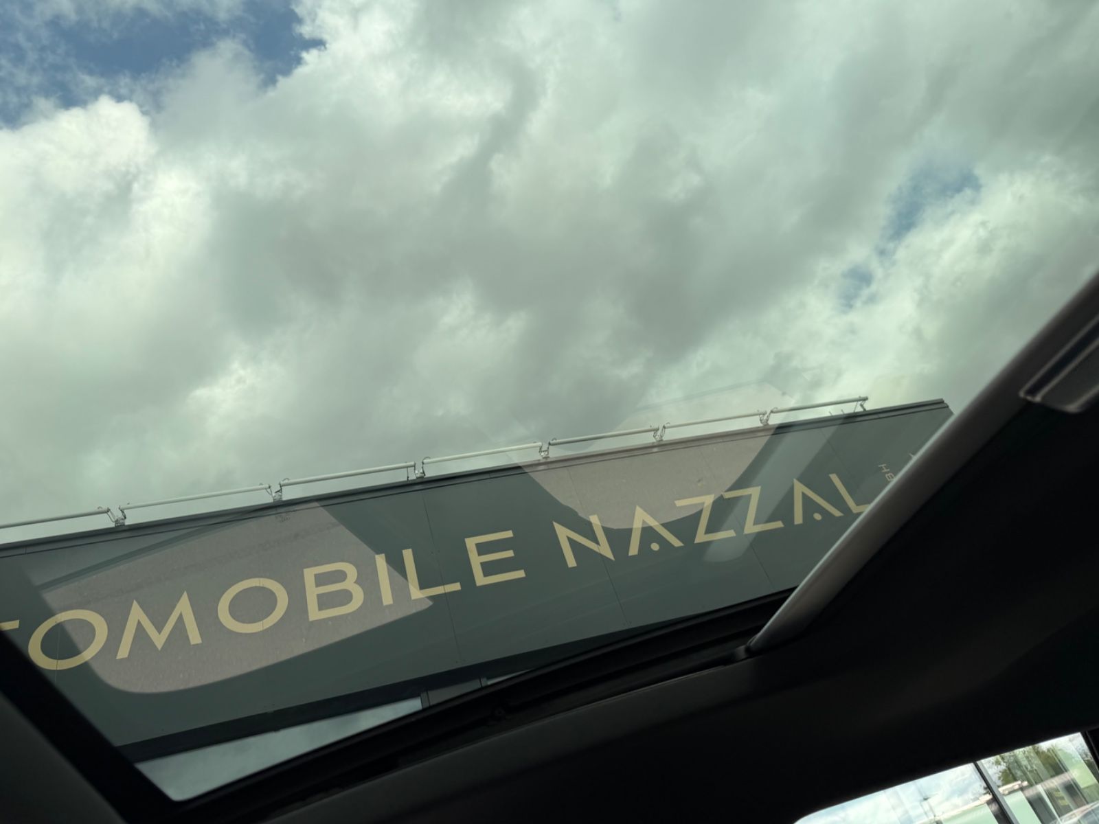 Fahrzeugabbildung Audi Q2 QUATTRO S-LINE-SPORT *AUTOMATIK*LED*NAVI*TOP*