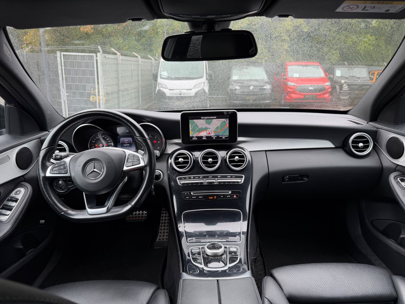 Fahrzeugabbildung Mercedes-Benz C 180d T*AMG-LINE*AUT.*NIGHT*VOLL-LED*NAVI*LEDER
