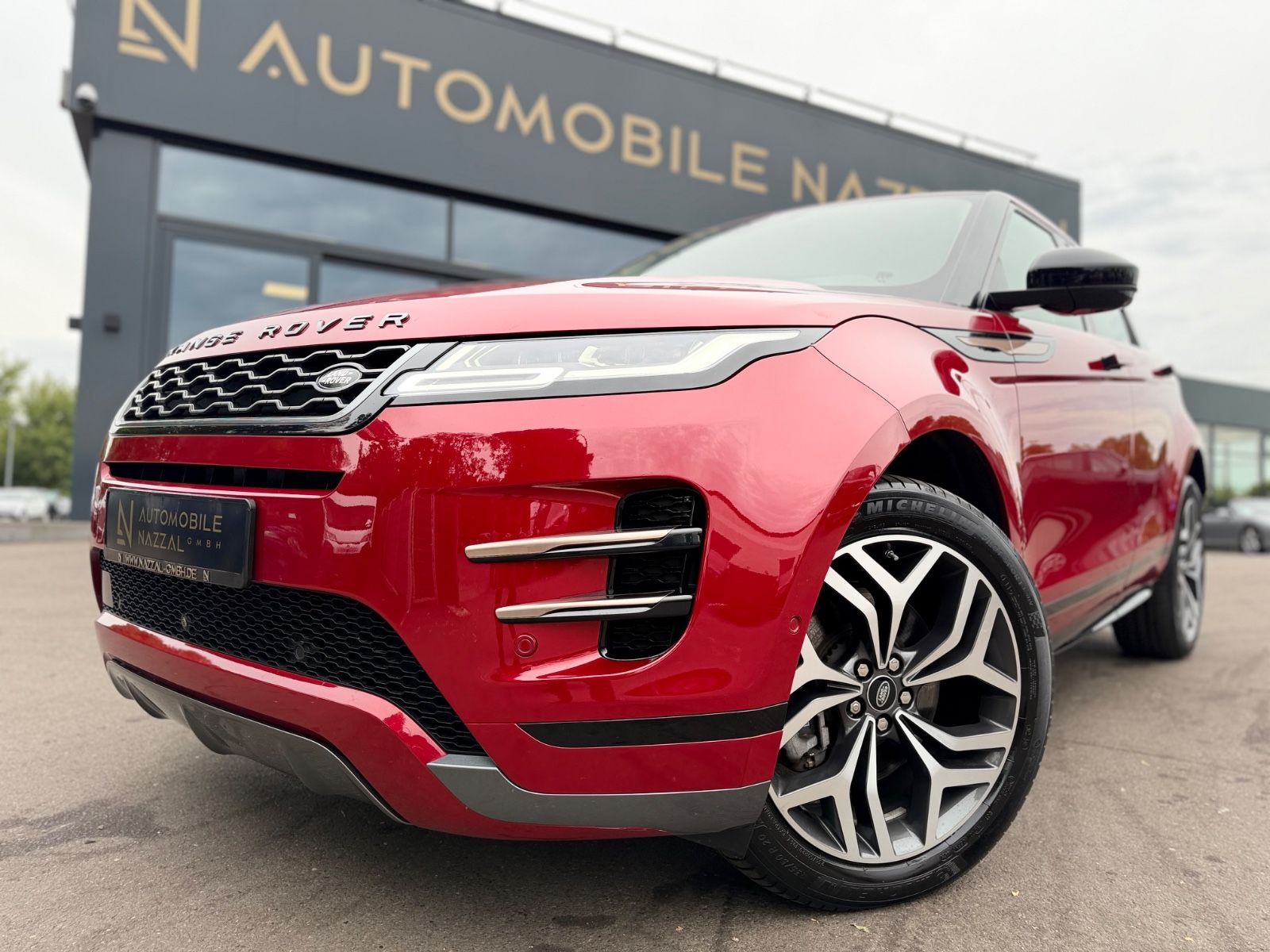 Fahrzeugabbildung Land Rover RANGE ROVER EVOQUE R-DYNAMIC HSE HYBRID*1.HAND*