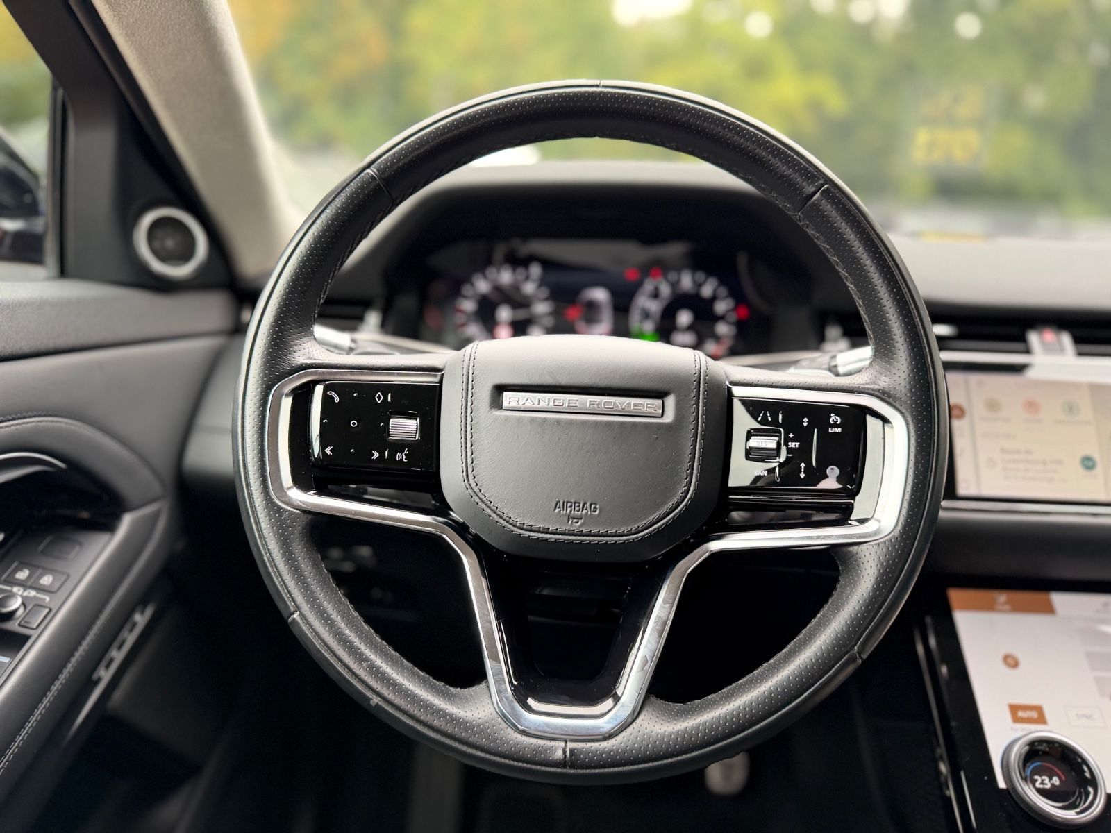 Fahrzeugabbildung Land Rover RANGE ROVER EVOQUE R-DYNAMIC HSE HYBRID*1.HAND*