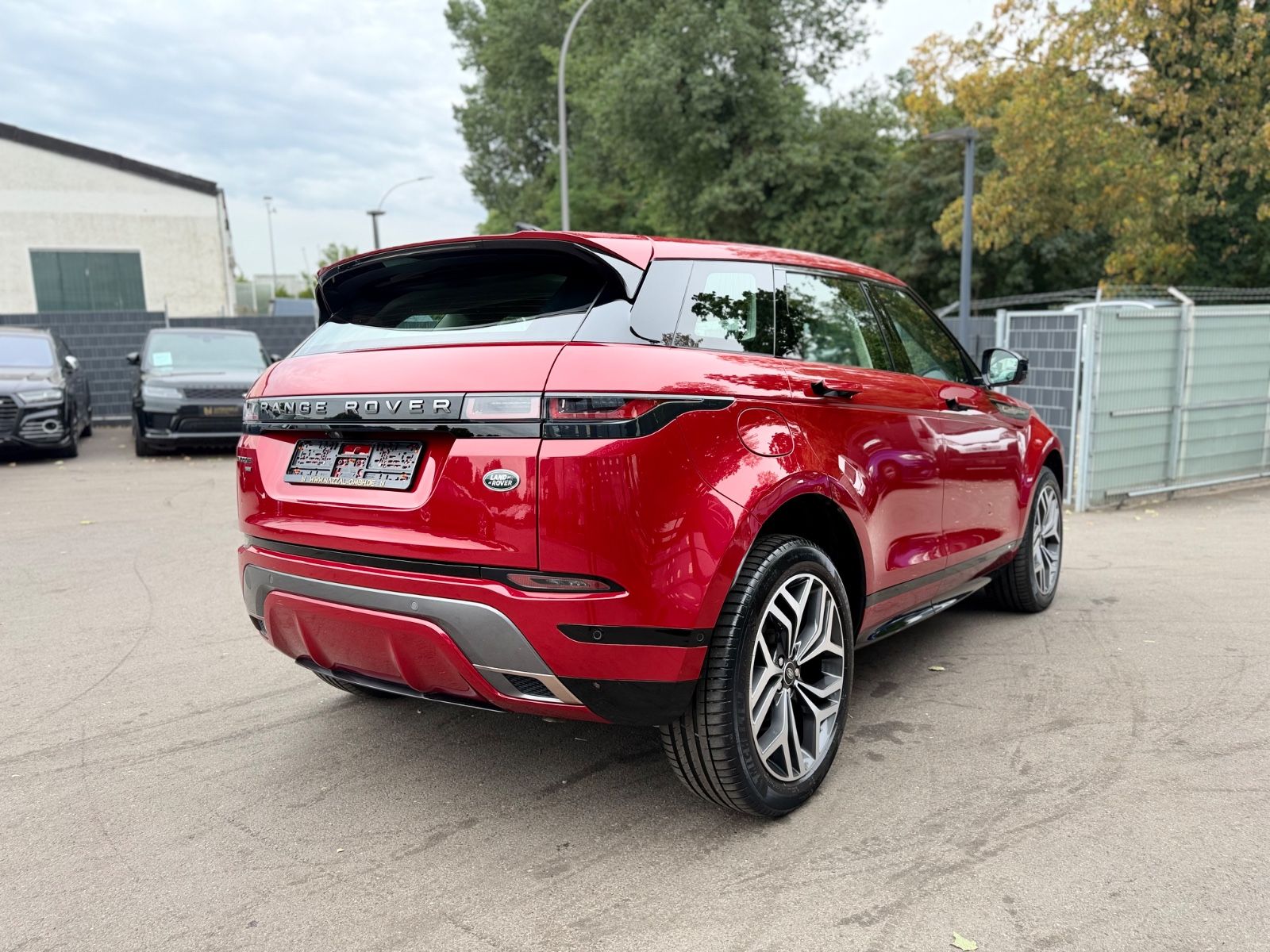 Fahrzeugabbildung Land Rover RANGE ROVER EVOQUE R-DYNAMIC HSE HYBRID*1.HAND*