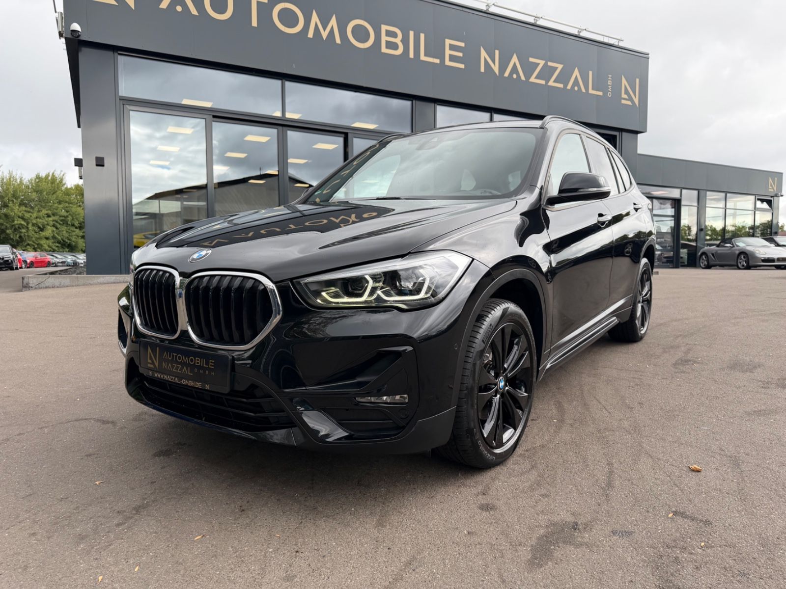 Fahrzeugabbildung BMW X1 SDRIVE 18i SPORT LINE *AUT*LED*NAVI*KAMERA*