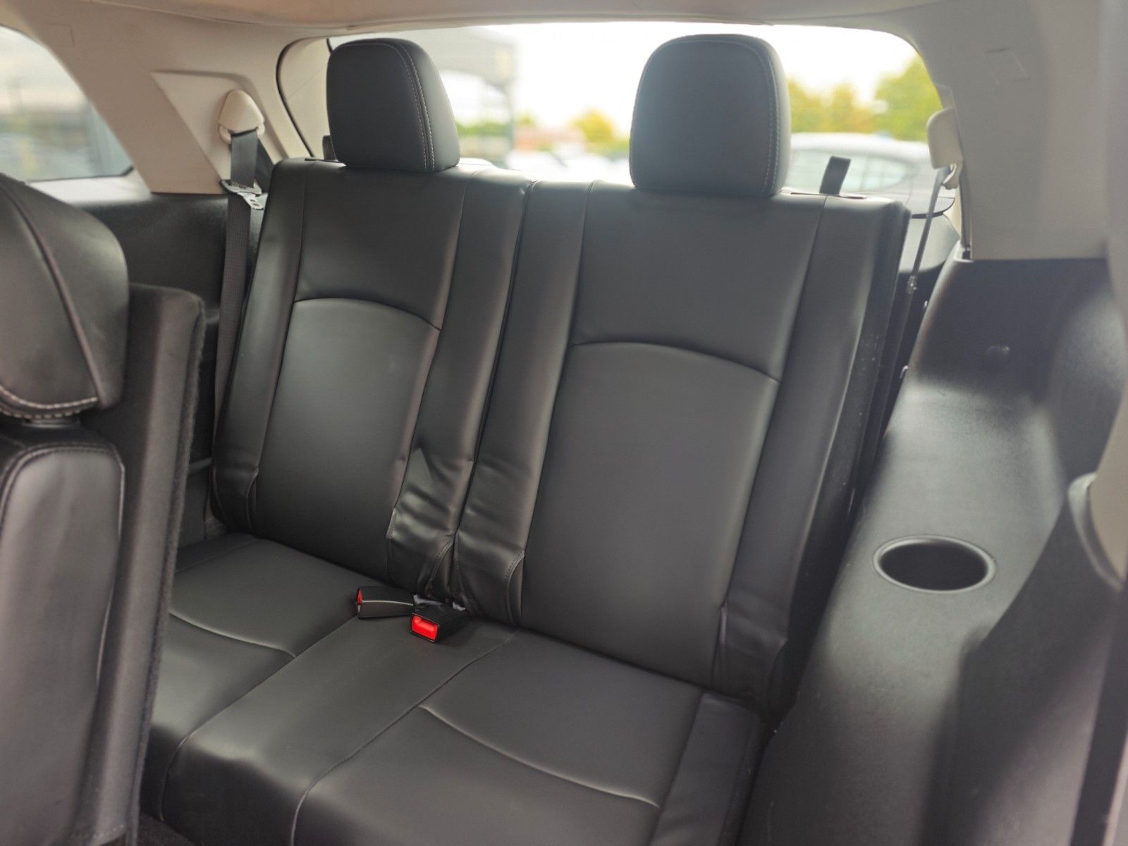 Fahrzeugabbildung Fiat FREEMONT LOUNGE AWD *2.HD*AUT*7 SITZE*NAVI*KAM*