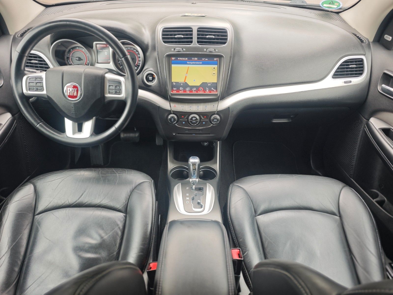 Fahrzeugabbildung Fiat FREEMONT LOUNGE AWD *2.HD*AUT*7 SITZE*NAVI*KAM*