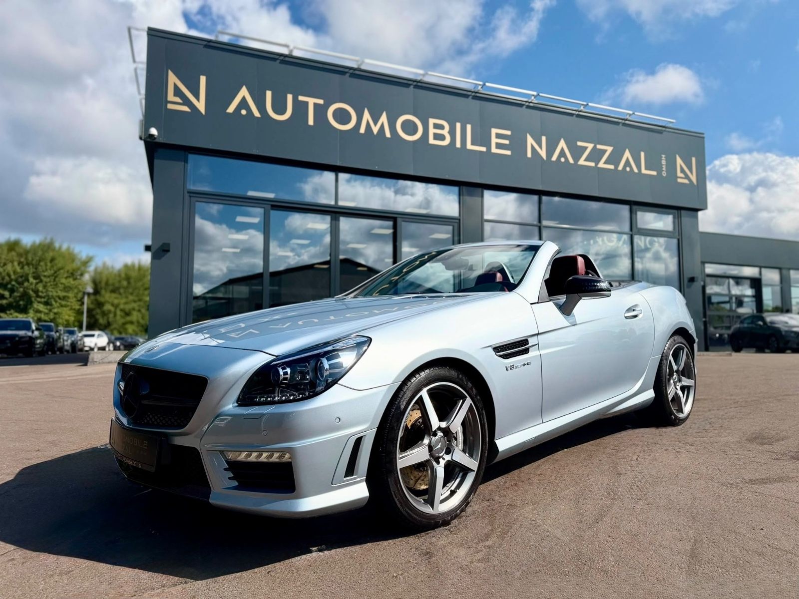 Fahrzeugabbildung Mercedes-Benz SLK 55 AMG MAGIC-SKY*AIRSCARF*BI-XENON+ILS*NAVI*