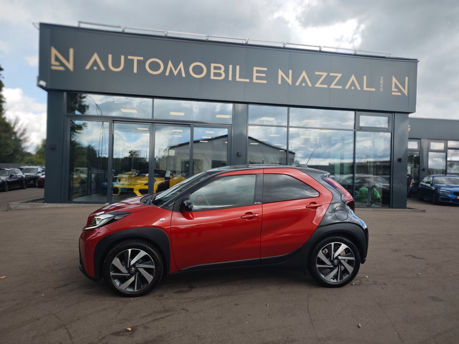 Fahrzeugabbildung Toyota AYGO X ENVY *SONDERMODELL*GARANTIE*VOLL*