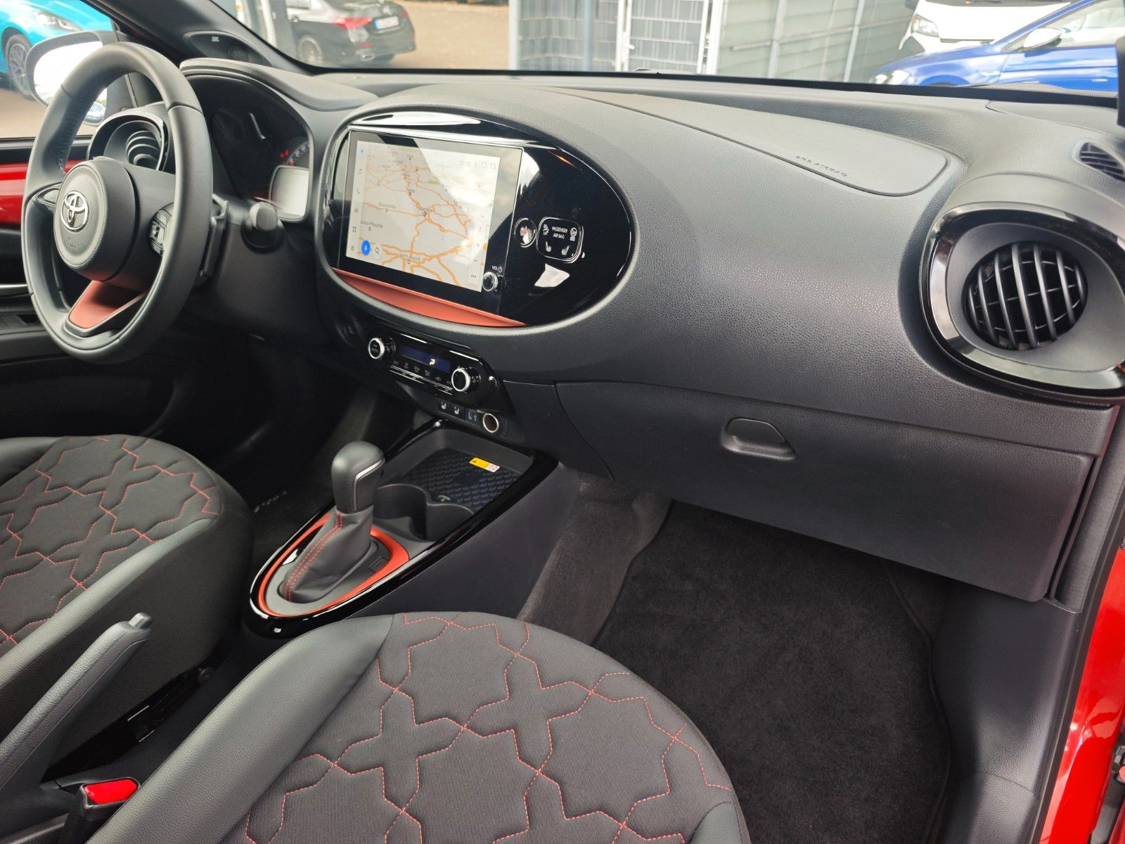 Fahrzeugabbildung Toyota AYGO X ENVY *SONDERMODELL*GARANTIE*VOLL*