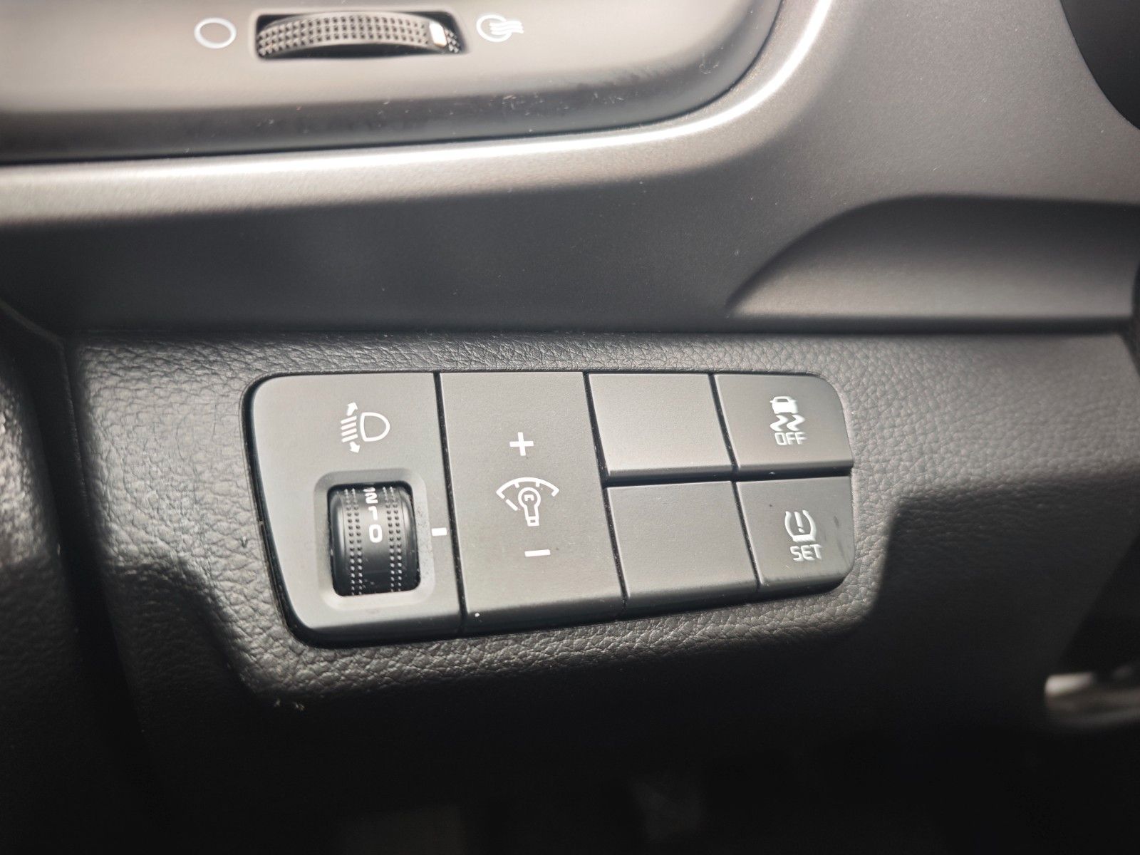 Fahrzeugabbildung Kia STONIC *NAVI*KAMERA*KLIMA*ALUFELGEN*