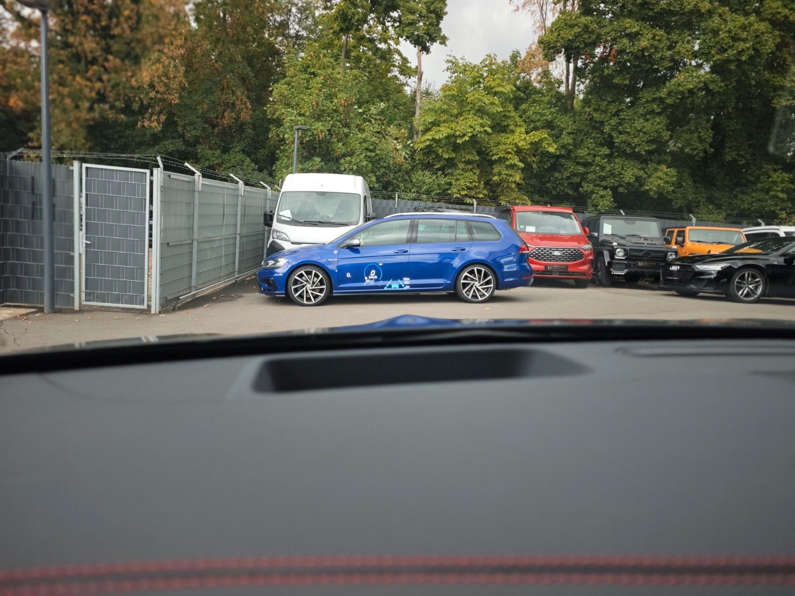Fahrzeugabbildung Mercedes-Benz CLA 200 SHOOTING BRAKE*AMG-LINE*PANO*360 VIEW*