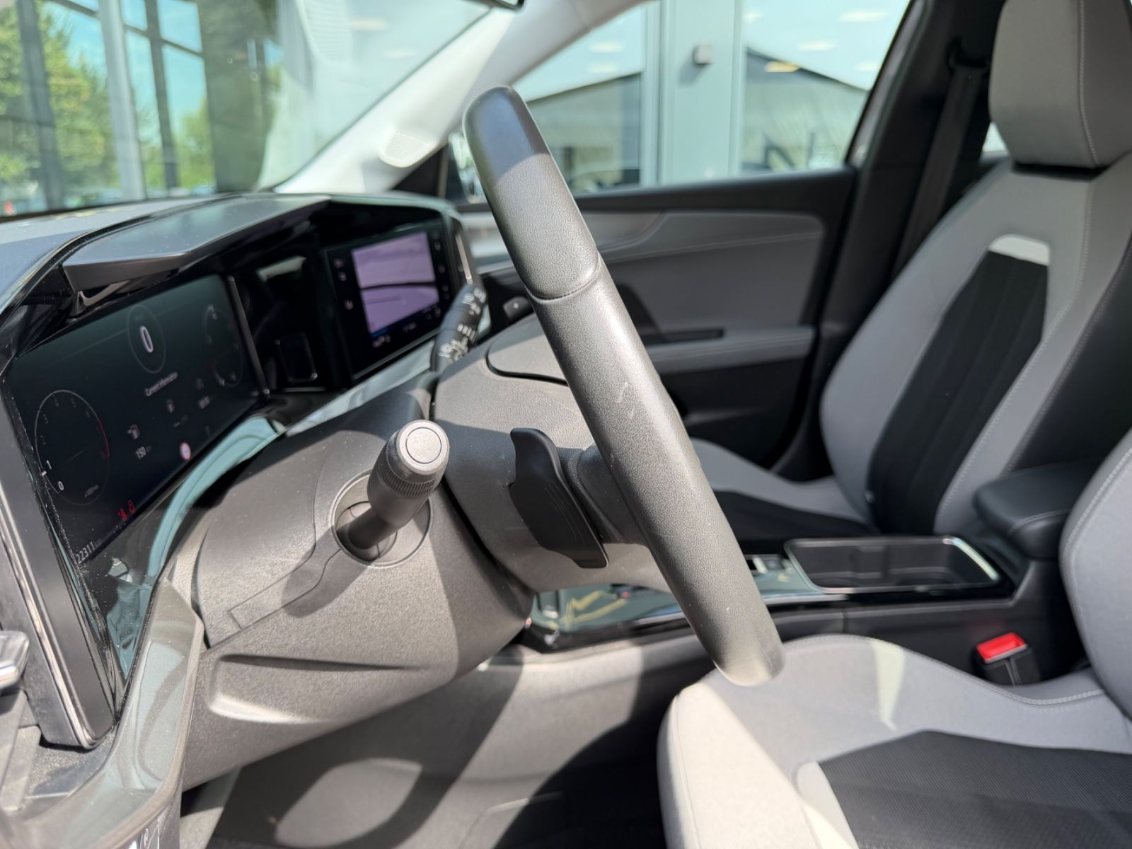 Fahrzeugabbildung Opel MOKKA ELEGANCE *1. HAND*KAM*NAVI*AUT*