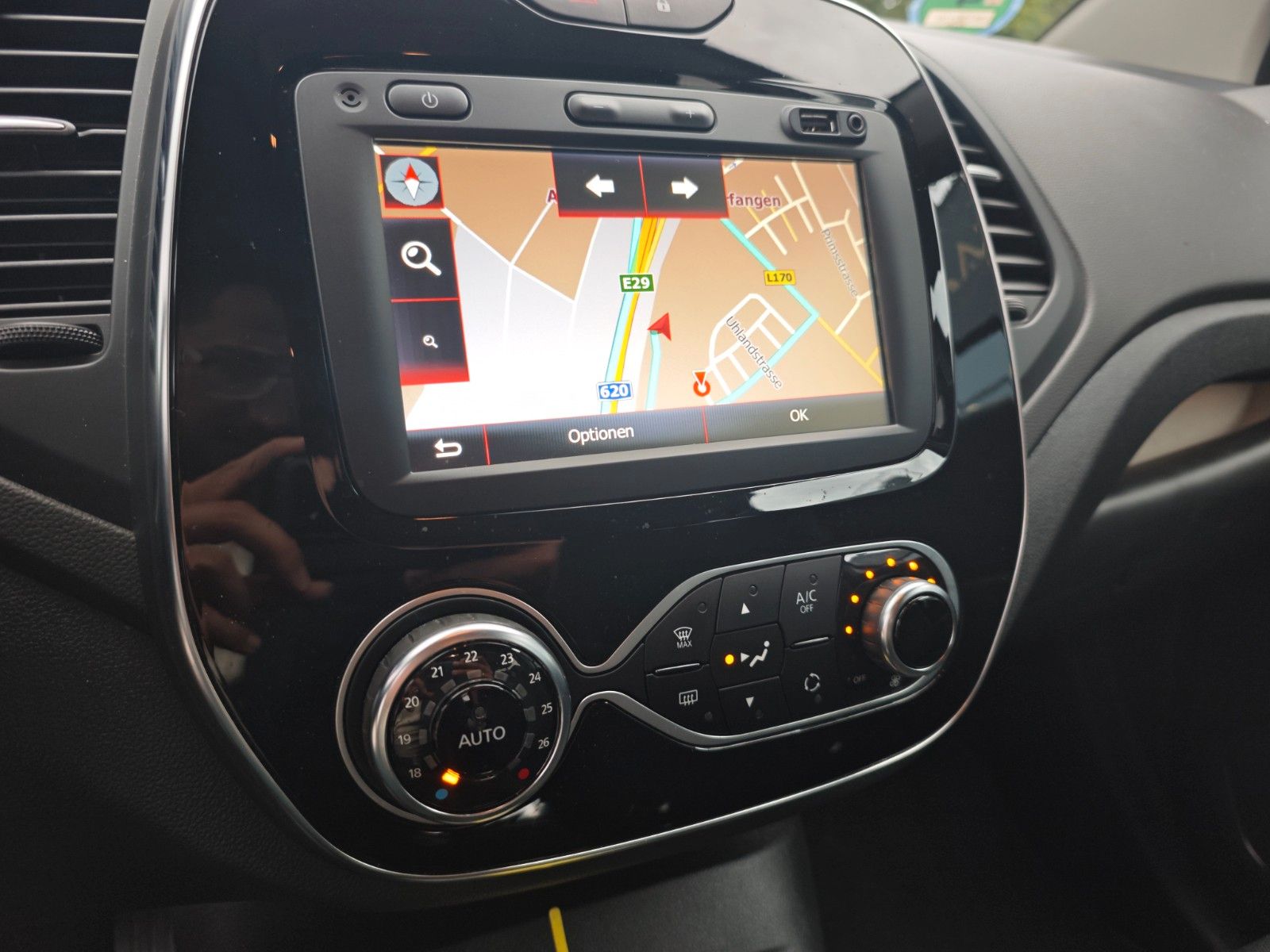 Fahrzeugabbildung Renault CAPTUR LIMITED*NAVI*SHZ*PDC*BLUETOOTH*